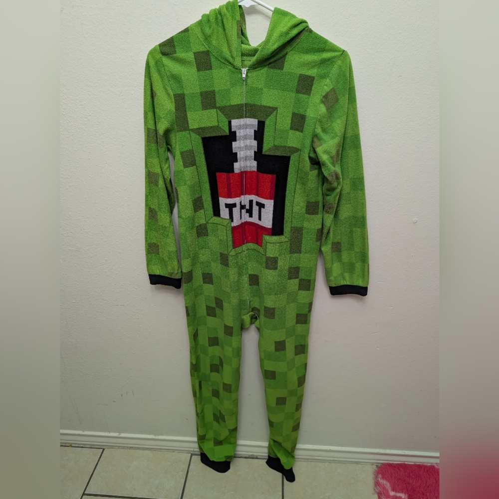 Minecraft Green Creeper TNT Kids One piece Pajamas